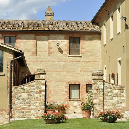 Agriturismo La Lodola カステルヌオーヴォ・ベラルデンガ エクステリア 写真