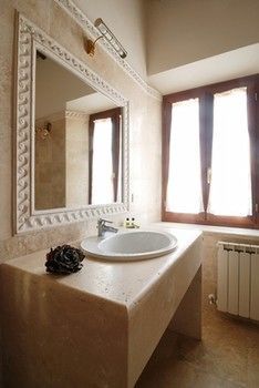Agriturismo La Lodola カステルヌオーヴォ・ベラルデンガ エクステリア 写真